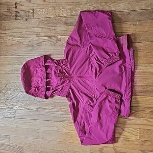 Lululemon evergreen cropped anorak adjustable jacket in wild berry color